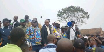 Kasaï Central : des élus nationaux et provinciaux en visite sur le chantier du barrage de Katende