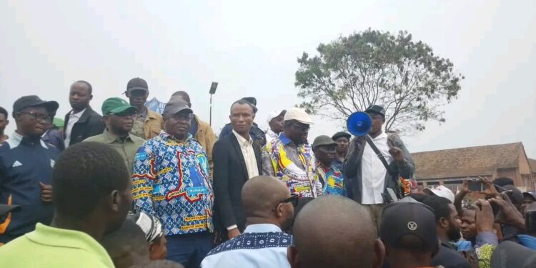 Kasaï Central : des élus nationaux et provinciaux en visite sur le chantier du barrage de Katende