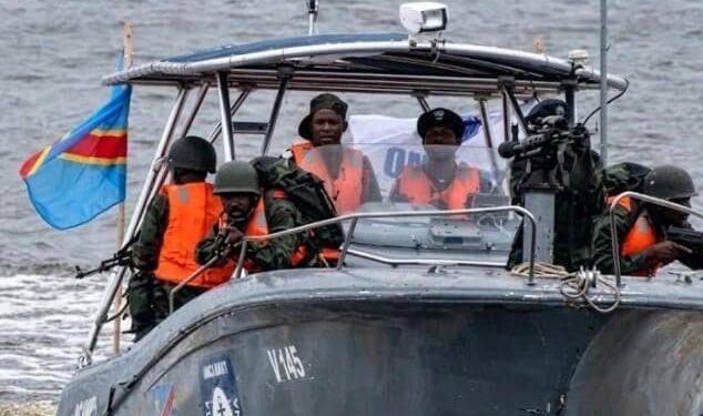 RDC – Congo-Brazzaville : Un incident armé sur le fleuve Congo fait un mort et ravive les tensions à la frontière