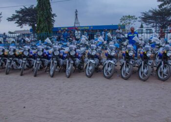 Kinshasa : 25 motos remises à la Police pour renforcer la sécurité dans la commune de N’Sele