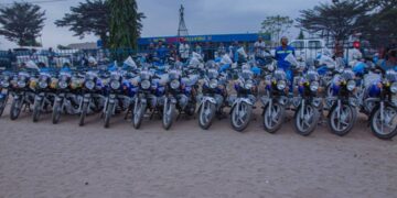 Kinshasa : 25 motos remises à la Police pour renforcer la sécurité dans la commune de N’Sele