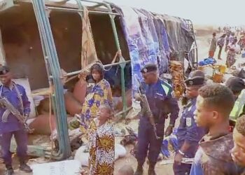 Haut-Katanga : Une jeep de la PNC se renverse sur la route de contournement de Likasi, sept blessés graves