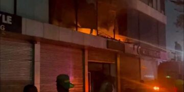 Incendie meurtrier à une cérémonie de mariage à Kinshasa : le bilan passe à 25 morts