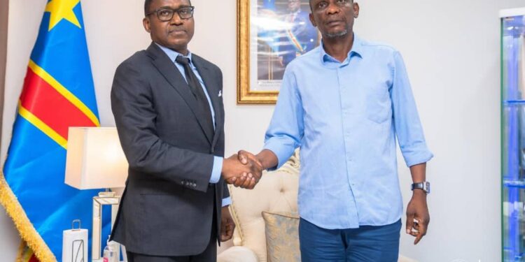 RDC-Belgique : John Banza attendu à Bruxelles pour présenter les grands projets d’infrastructures