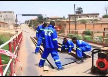 Lubumbashi : Des travaux provisoires lancés sur le pont de la rivière Lubumbashi au quartier Golf Lido