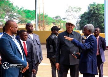 Haut-Katanga : Martin Kazembe inspecte les chantiers de l’UNILU et de Kisanga avant l’arrivée de Félix Tshisekedi
