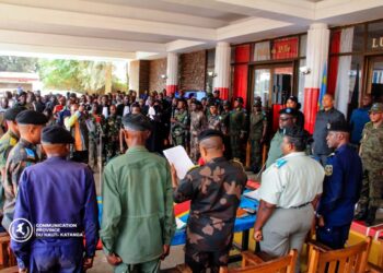 Haut-Katanga : Martin Kazembe assiste au verdict du Tribunal militaire dans des affaires de braquages à Lubumbashi