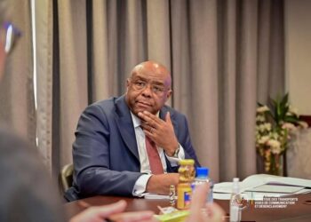 Crash à Kenge : Jean-Pierre Bemba ordonne la suspension de TRACEP Congo Aviation après la mort de 17 personnes