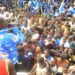 Haut-Lomami : à Bukama, le président de l’ARDEV John Kaswamanga fait adhérer massivement la population au dialogue prôné par le Président Félix Tshisekedi