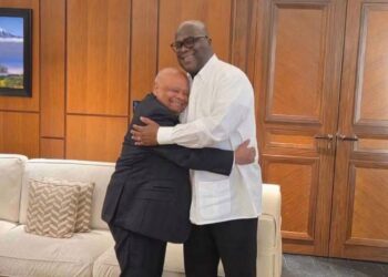 RDC : Après plusieurs semaines d’attente , « l’envoyé » Raphaël Katebe Katoto remet enfin son rapport à Félix Tshisekedi