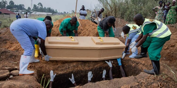 RDC : L’épidémie d’Ebola franchit le seuil de 3 000 décès avec 6 250 cas confirmés