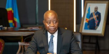 Crise à l’Inspection Générale du Travail : Le VPM Adolphe Muzito accusé de « sabotage », un sit-in annoncé au Centre Financier