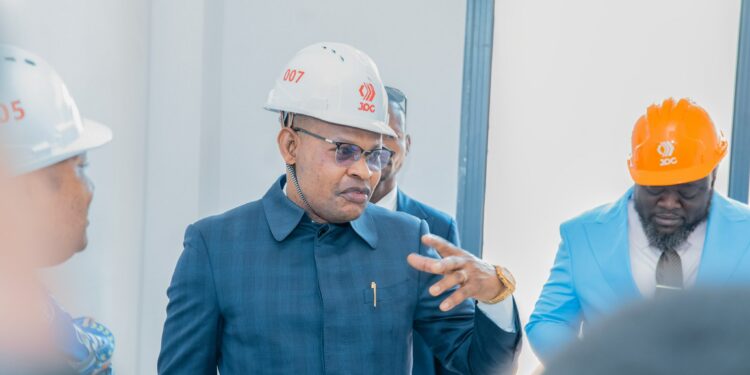 Sécurité au travail en RDC : Le ministère de l’Emploi annonce aux employeurs un contrôle rigoureux des engins et équipements dans un délai de 15 jours