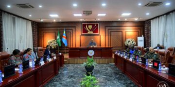 Création du FRN : Félix Tshisekedi réunit le Conseil supérieur de la défense et donne des instructions fermes aux forces de sécurité