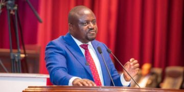 RDC : Soupçons de détournement de 57 millions USD, la députée Hermione Bolumbe annonce une motion de défiance contre Muhindo Nzangi