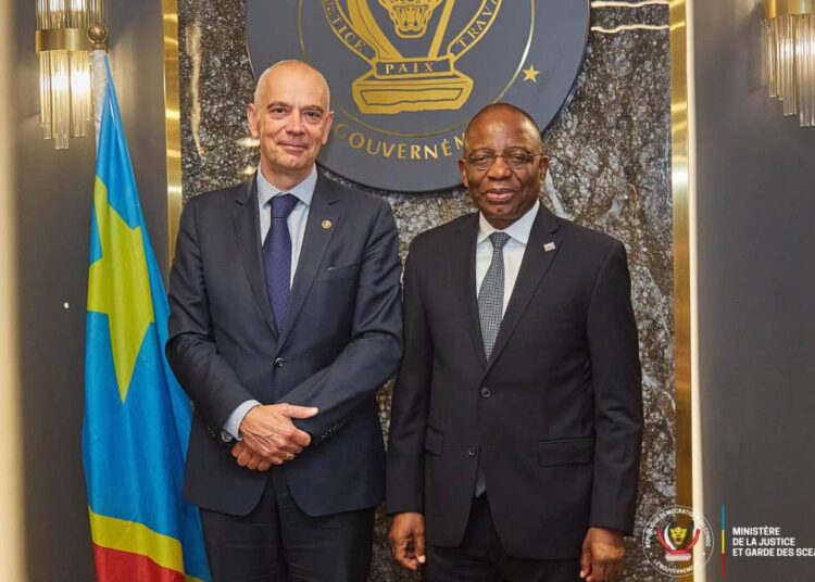 Coopération judiciaire : Guillaume Ngefa reçoit une délégation de magistrats belges à Kinshasa