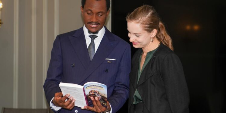 Etats-Unis : Miguel Kashal promeut un contenu local transformateur en Afrique en mettant un accent sur le modèle congolais impulsé par Félix Tshisekedi