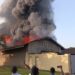 Incendie à Inongo : un entrepôt de la CENI réduit en cendres