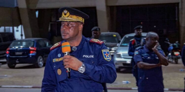 Kinshasa : 70 policiers retirés de la Police de circulation routière pour diverses dérives