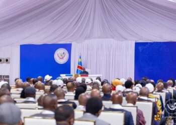 Union sacrée de la Nation : Félix Tshisekedi appelle les députés et sénateurs à la cohésion face à l’agression étrangère