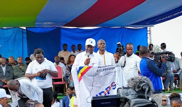 RDC : L’UDPS fait bloc derrière Félix Tshisekedi et dénonce un « complot de Kigali » après les perquisitions en Belgique