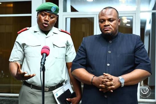 Kinshasa : Clash frontal entre Daniel Bumba et le Général Kasongo Kabwik autour de 12 millions USD de dotation (correspondance)