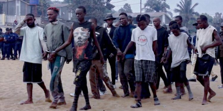 Mont-Ngafula : Coup de filet sécuritaire à Kimbwala et CPA-Mushi, des armes saisies et plusieurs arrestations