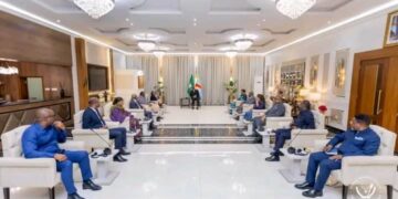 RDC : Félix Tshisekedi reçoit une délégation de facilitateurs de l’Union africaine pour des consultations sur la crise sécuritaire dans l’Est