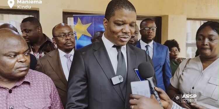 Implantation de l’ARSP au Maniema : le DG Ted Beleshayi et le gouverneur Mussa Kabwankubi identifient les opportunités de la sous-traitance