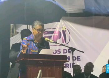 Kasaï-Central : À Kananga , Judith Suminwa relance les travaux du barrage de Mbombo